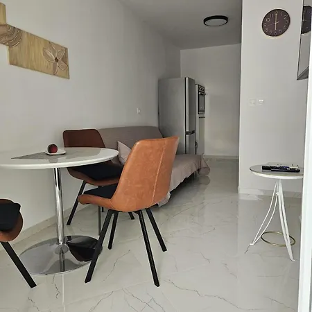 Apartmán Frane *