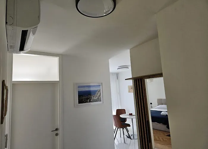 Frane 아파트 마카르스카